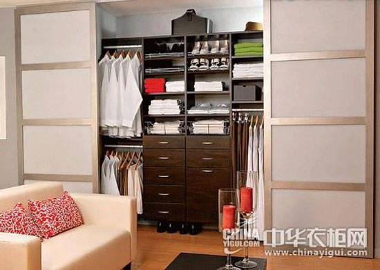 衣柜企业应对负面报道 态度是关键